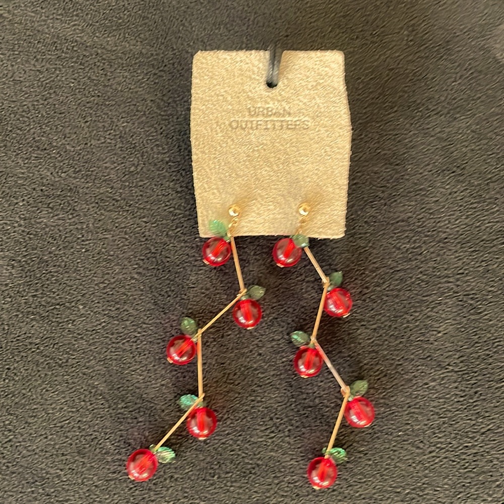 NWT urban outfitters drop earrings
